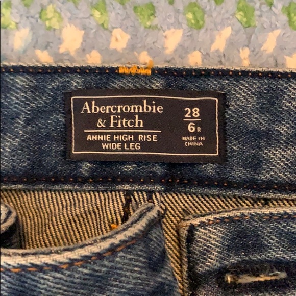 Abercrombie and Fitch Annie High rise wide leg - Picture 4 of 4